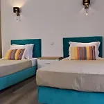 Mit 6 Schlafzimmern- Familie- Gruppen- Strand- Pool- Garten By Interhome Feriehus *