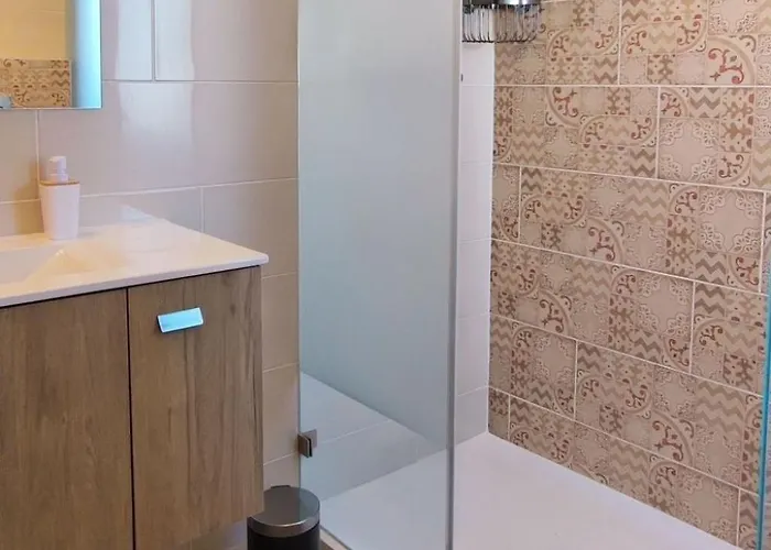 Mit 6 Schlafzimmern- Familie- Gruppen- Strand- Pool- Garten By Interhome * Albufeira