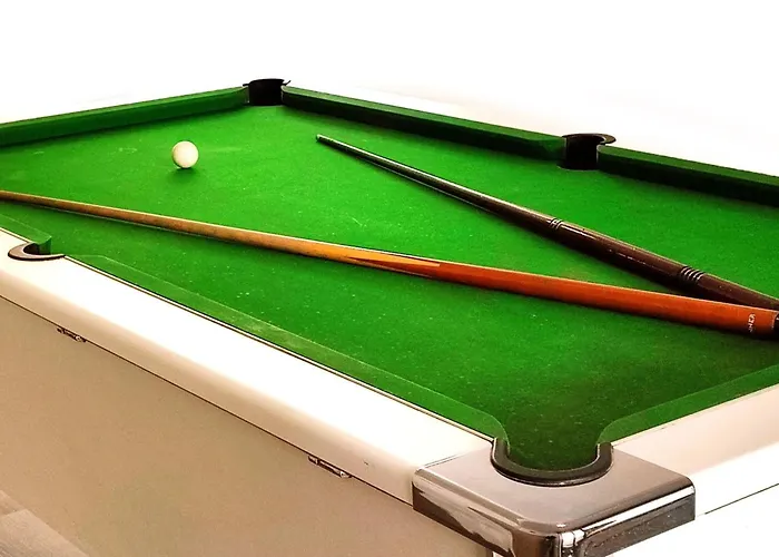 Mit 6 Schlafzimmern- Familie- Gruppen- Strand- Pool- Garten By Interhome Holiday home Albufeira