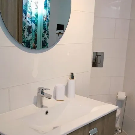 Holiday home Mit 6 Schlafzimmern- Familie- Gruppen- Strand- Pool- Garten By Interhome